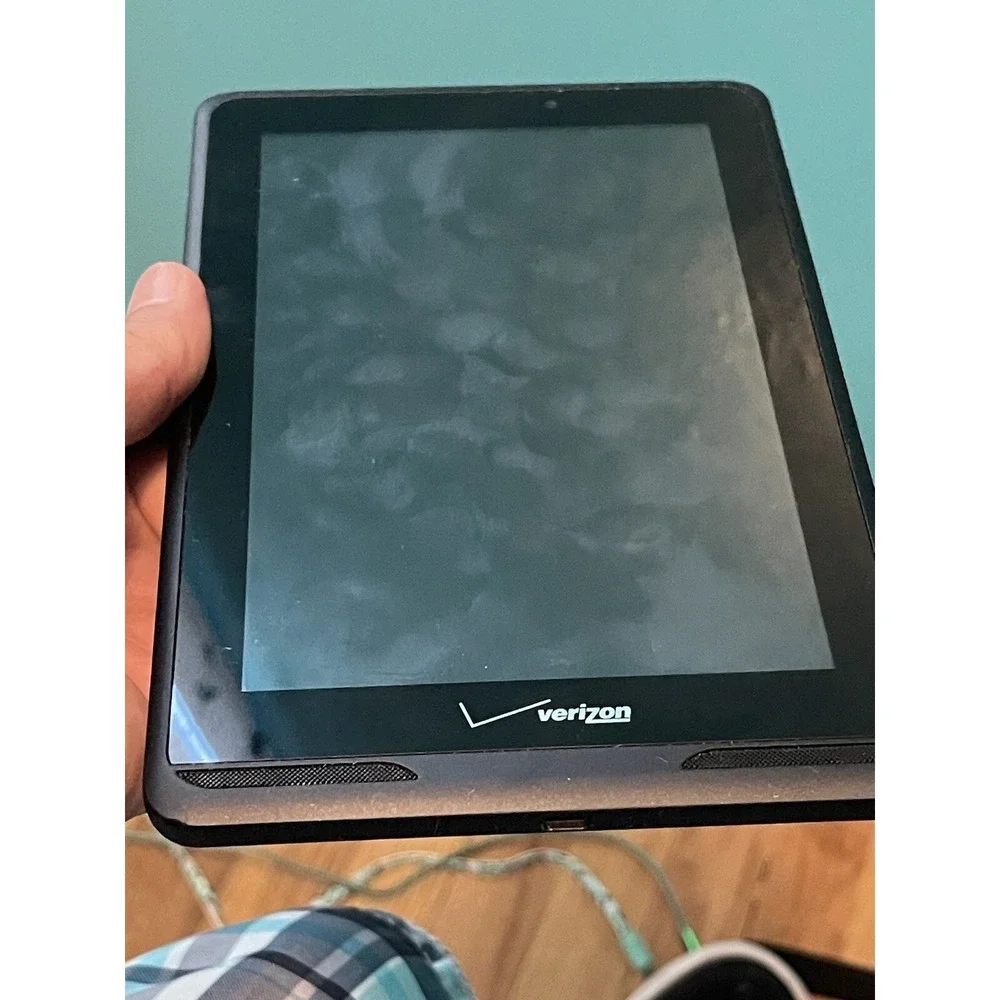 Verizon Ellipsis 7 QMV7B Gray 7